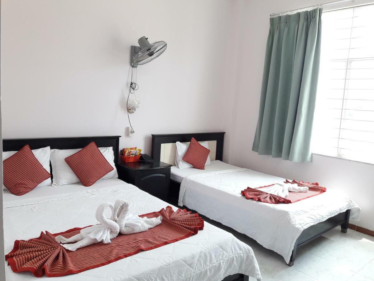 פאן ת'ייט Saigon Pt Hotel מראה חיצוני תמונה