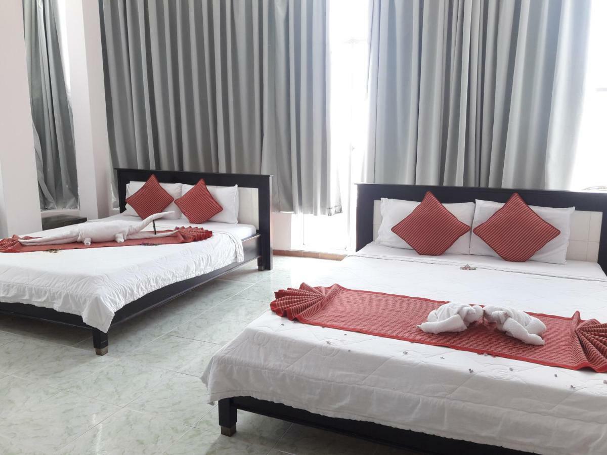 פאן ת'ייט Saigon Pt Hotel מראה חיצוני תמונה